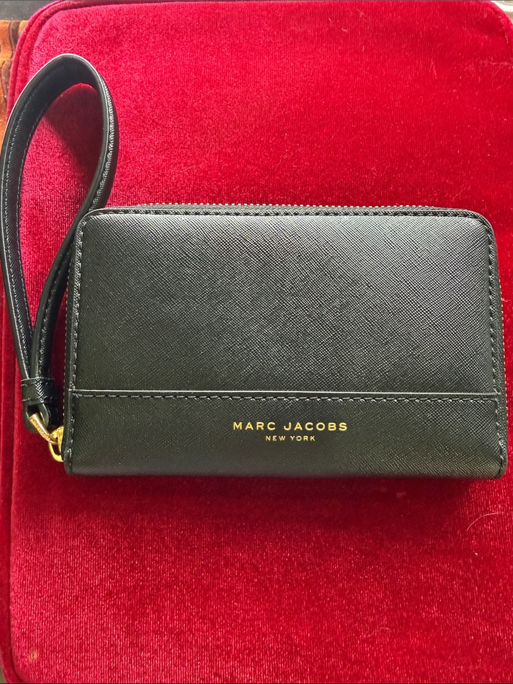 Marc Jacobs Black Leather Zip Wristlet Wallet with Gold Logo